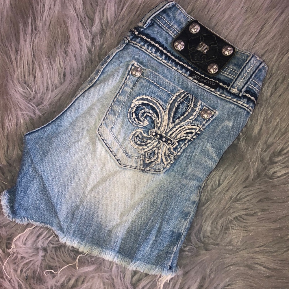 Miss Me Shorts